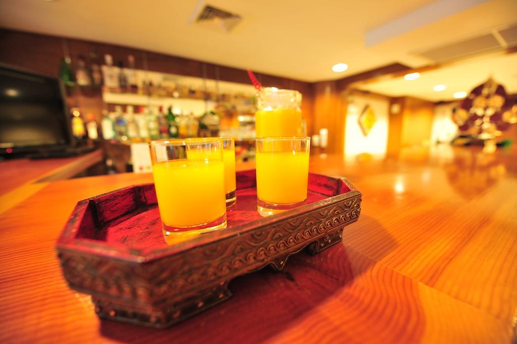 Lullaby Inn Silom Bangkok Kültér fotó