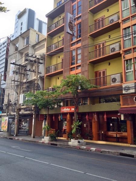 Lullaby Inn Silom Bangkok Kültér fotó
